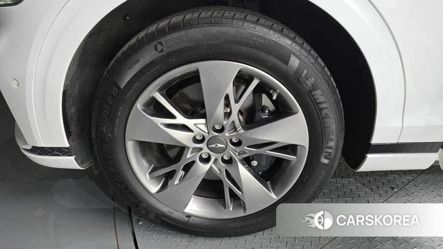 Genesis GV70 id 3935913 из Кореи 15