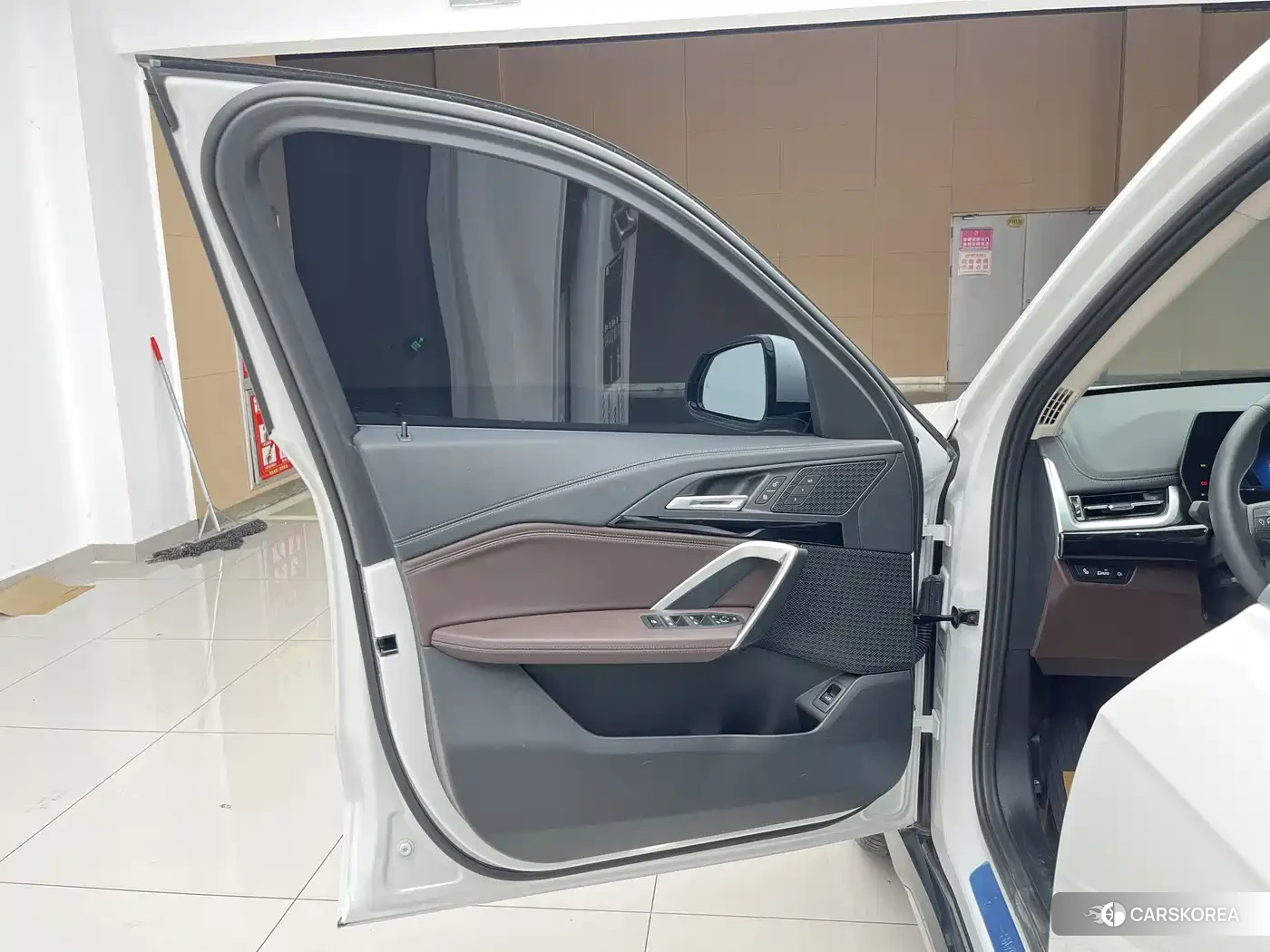 BMW X1 id 4634772 из Китая 16