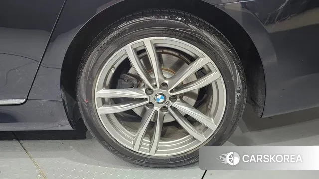 BMW 7 Series (G11) id 2986836 из Кореи 15