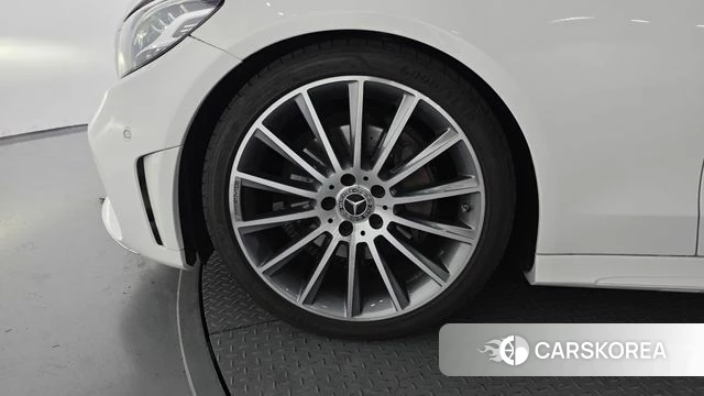 Mercedes-Benz C-Class W205 id 4269098 из Кореи 26