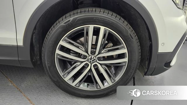 Volkswagen Tiguan Allspace id 4457229 из Кореи 25