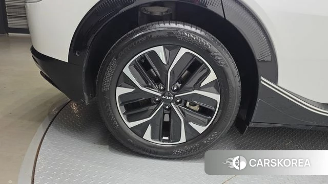 Kia EV6 id 4432727 из Кореи 34