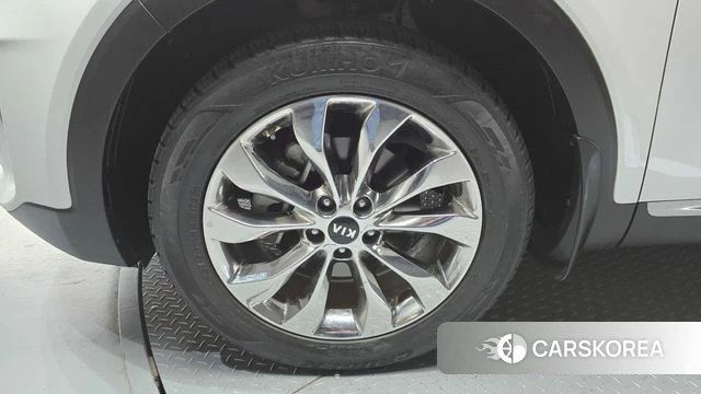 Kia The New Sorento id 4345490 из Кореи 25