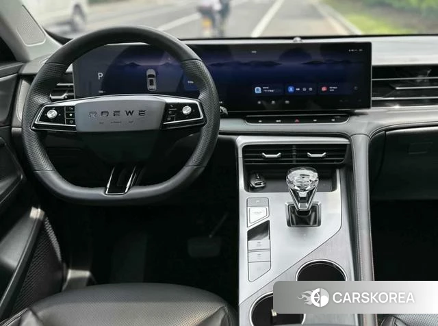 Roewe RX5 2023 Черный из Китая, фото 5