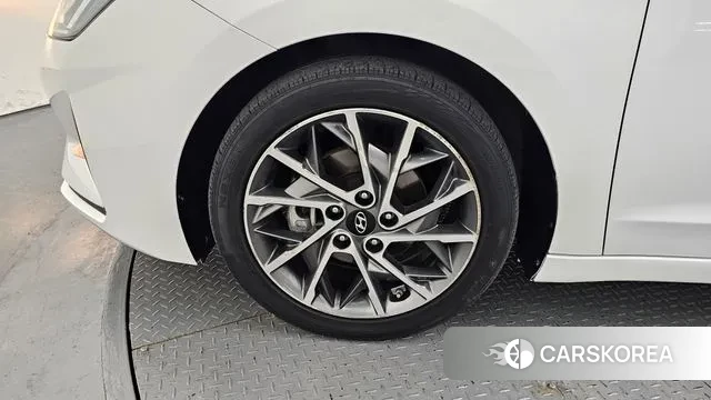 Hyundai The New Avante AD id 3772871 из Кореи 15