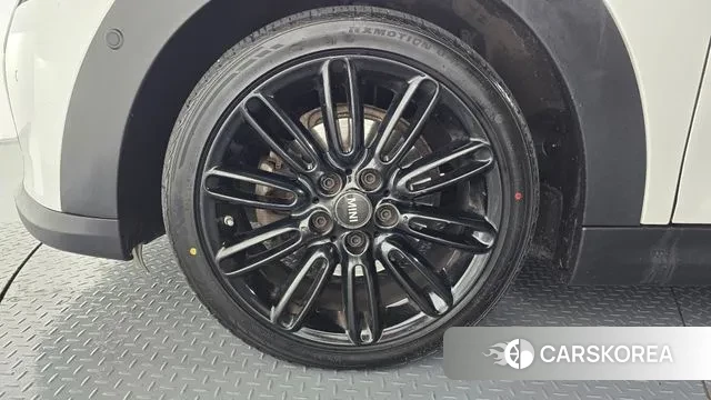 Mini Cooper Convertible id 3415799 из Кореи 15