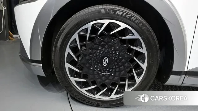 Hyundai Ionic 5 id 3401554 из Кореи 15