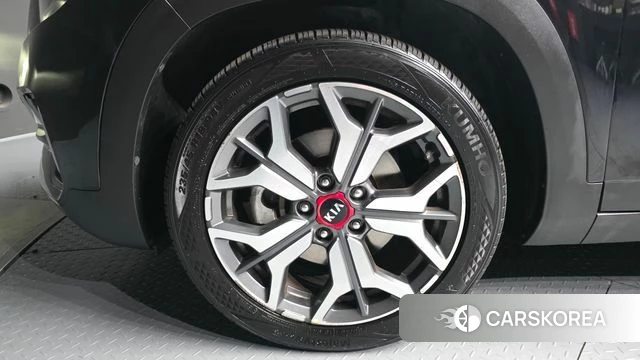 Kia Seltos id 3942561 из Кореи 15