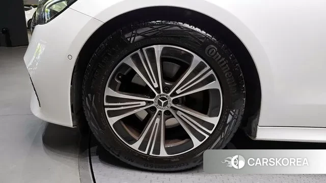 Mercedes-Benz E-Class W214 id 2904950 из Кореи 15