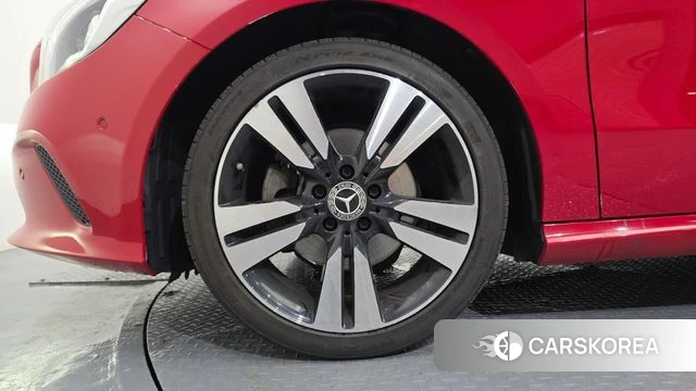 Mercedes-Benz A-Class W176 id 4385098 из Кореи 15