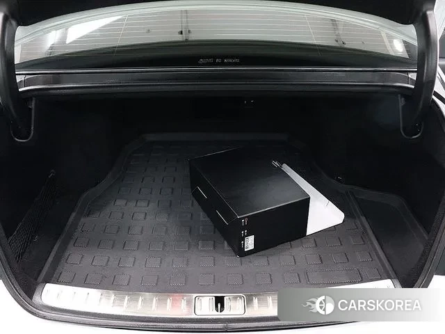 Genesis G90 (RS4) id 3706509 из Кореи 15