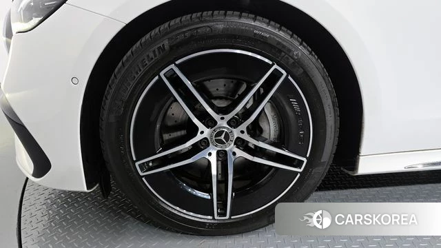 Mercedes-Benz E-Class W214 id 4177586 из Кореи 15