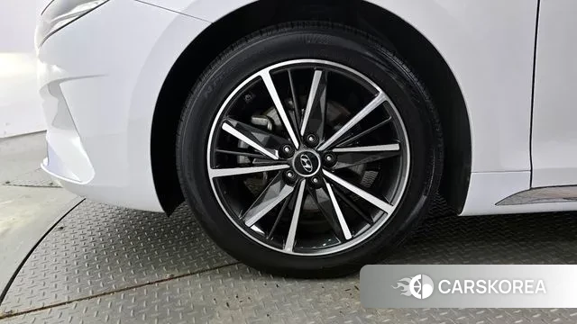 Hyundai The New Grandeur IG id 3248251 из Кореи 15