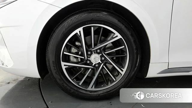Hyundai The New Grandeur IG id 4384000 из Кореи 15