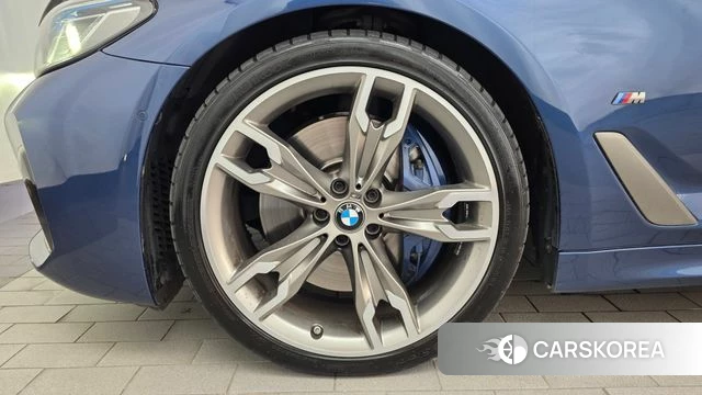 BMW 5 Series (G30) id 4759440 из Кореи 30