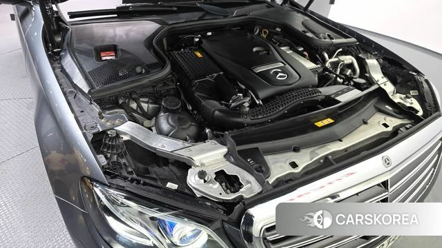 Mercedes-Benz E-Class W213 id 4502506 из Кореи 26