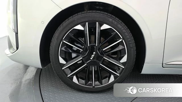 Kia The New K8 Hybrid id 4921411 из Кореи 15