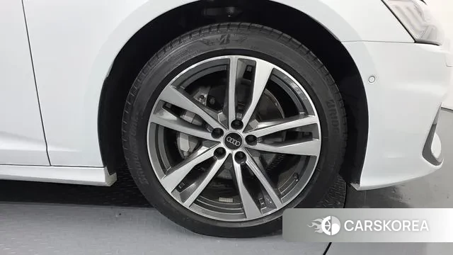 Audi A6 (C8) id 3431675 из Кореи 15