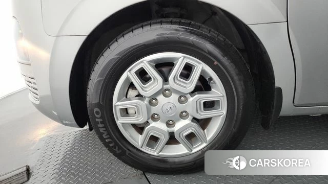 Hyundai Staria id 3892236 из Кореи 15