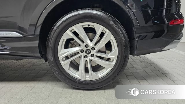 Audi Q7 (4M) id 3839196 из Кореи 15