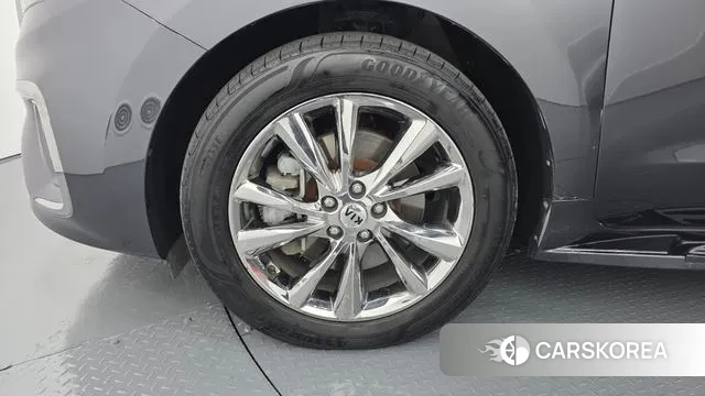 Kia The New Carnival id 3386175 из Кореи 15