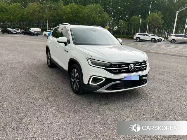 Volkswagen Tanyue 2023 Белый из Китая, фото 5