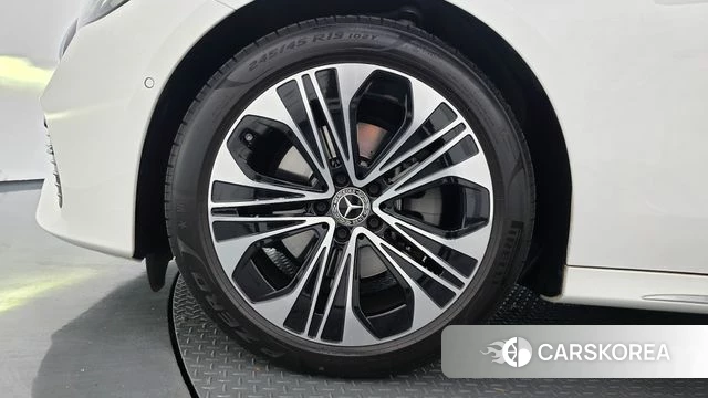 Mercedes-Benz E-Class W214 id 4892878 из Кореи 26