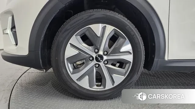 Kia Niro Plus id 3043318 из Кореи 15