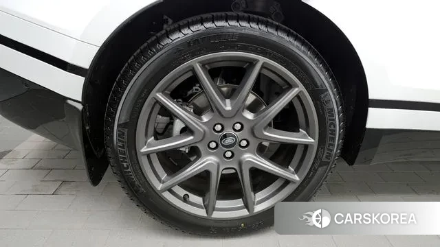 Land Rover Range Rover Velar id 3431519 из Кореи 15