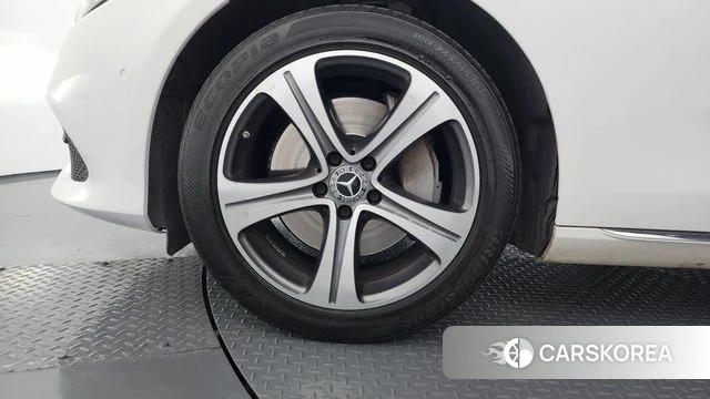 Mercedes-Benz E-Class W213 id 3899477 из Кореи 15