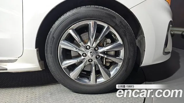 Kia The New Carnival id 2917841 из Кореи 15