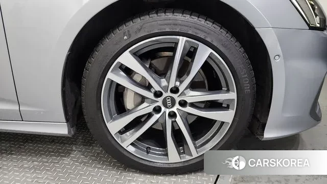 Audi A6 (C8) id 2939777 из Кореи 15