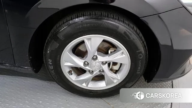 Hyundai Avante (CN7) id 3343488 из Кореи 15