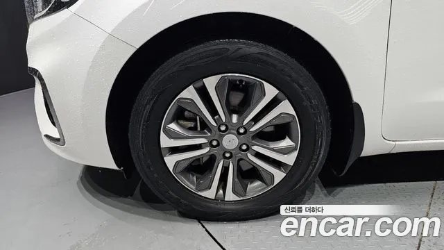 Kia The New Carnival id 2854979 из Кореи 15