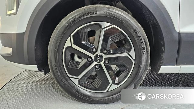 Kia Di Ol Nu Niro id 4186966 из Кореи 25