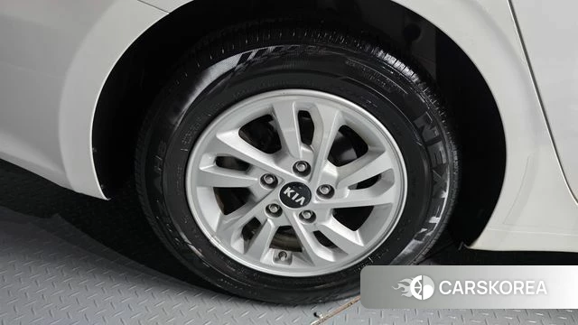 Kia Come New K3 id 4525908 из Кореи 25