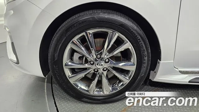 Kia The New Carnival id 2881393 из Кореи 15