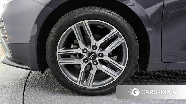 Kia Come New K3 id 3917235 из Кореи 15