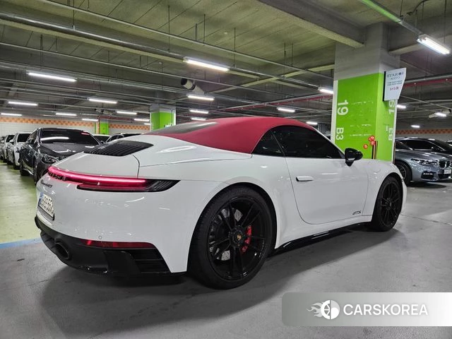 Porsche 911(992) id 4481355 из Кореи 15