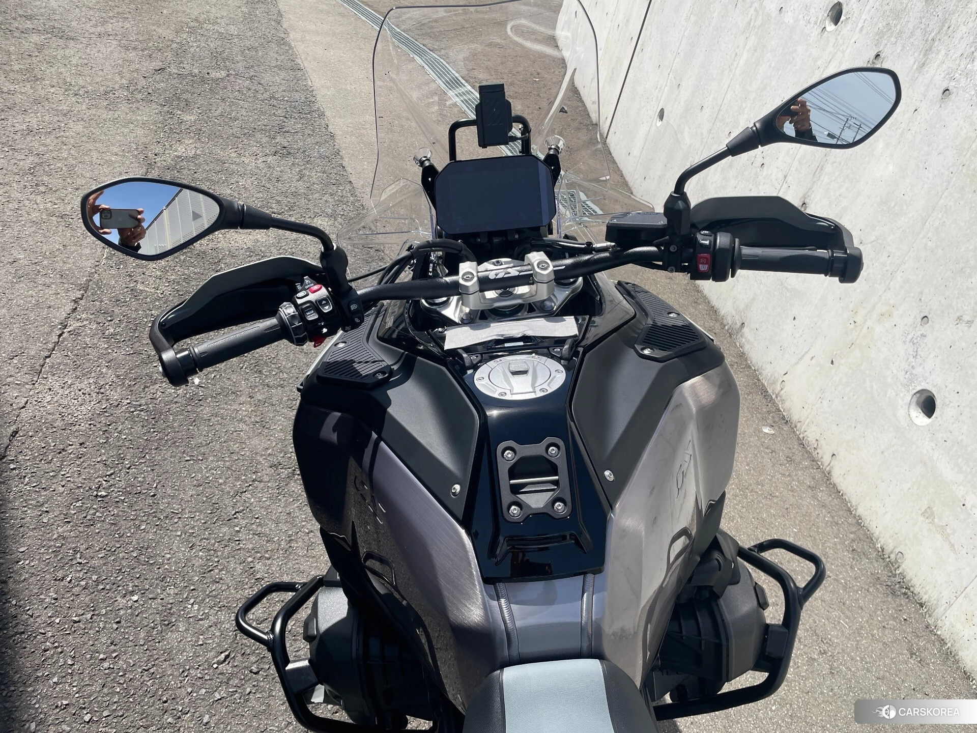 BMW R1300GS ADVENTURE 2026 из Японии