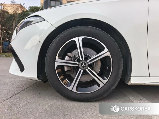 Mercedes-Benz Class A id 4256526 из Китая 16