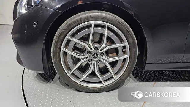 Mercedes-Benz E-Class W213 id 3115101 из Кореи 15