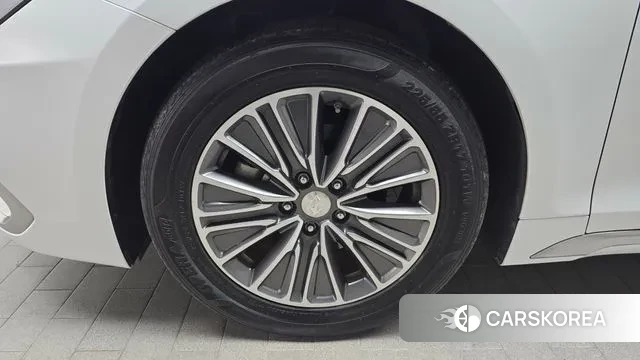 Hyundai Grandeur IG Hybrid id 3464905 из Кореи 15