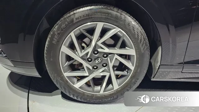 Hyundai Grandeur (GN7) id 3289758 из Кореи 15