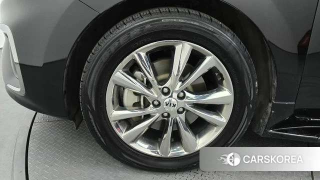 Kia The New Carnival id 3801792 из Кореи 15