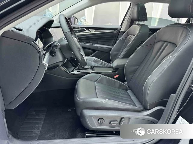 Volkswagen Passat id 4348943 из Китая 13