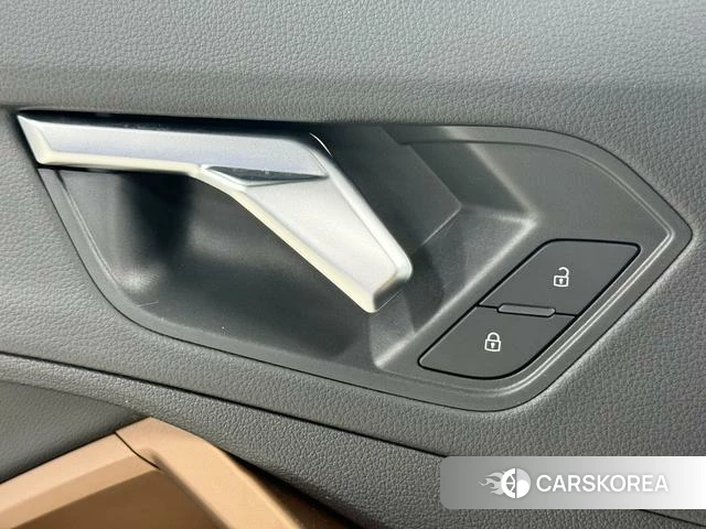 Audi Q3 id 4274422 из Китая 18