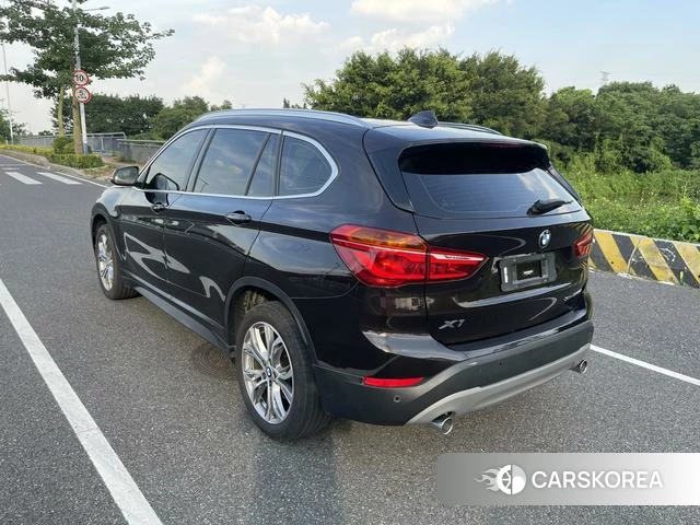 BMW X1 id 3902270 из Китая 11