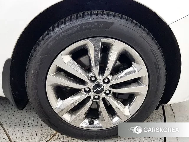 Kia The New Carnival id 3778574 из Кореи 15