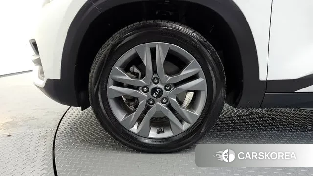 Kia Seltos id 3402389 из Кореи 15